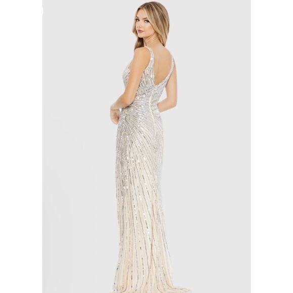 Mac Duggal Sequin Beaded A-Line Gown 5372 Nude Silver #S1156 $398 Sz 2 NWT READ - Picture 2 of 16